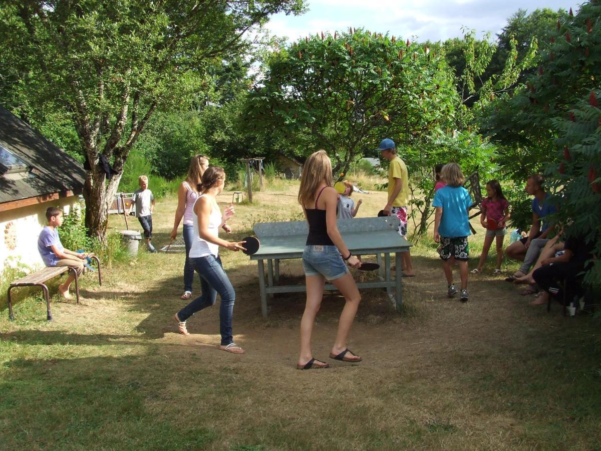 Stacaravan 6 Persoons - Camping Le Soustran Neuvic  Εξωτερικό φωτογραφία